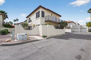 8821 S 51st St, Phoenix, AZ 85044 - Photo 2