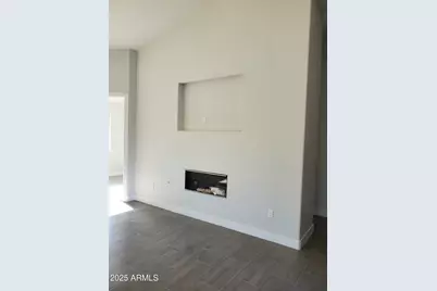 20565 N Garden Court, Surprise, AZ 85374 - Photo 10