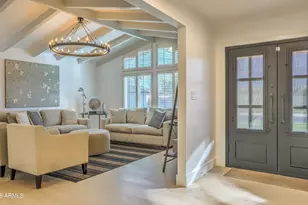 4846 E Mitchell Dr, Phoenix, AZ 85018 - Photo 2