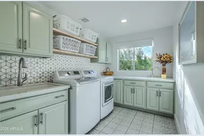 4846 E Mitchell Drive, Phoenix, AZ 85018 - Photo 22