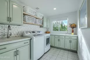 4846 E Mitchell Dr, Phoenix, AZ 85018 - Photo 22