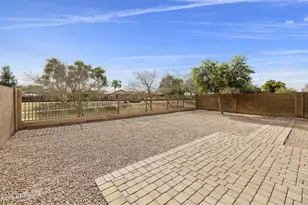 3129 W T Ryan Ln, Phoenix, AZ 85041 - Photo 42