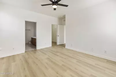 3129 W T Ryan Lane, Phoenix, AZ 85041 - Photo 30