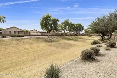 3129 W T Ryan Lane, Phoenix, AZ 85041 - Photo 52