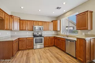 1392 W Thompson Way, Chandler, AZ 85286 - Photo 10