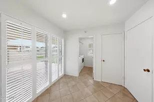 10954 W Kelso Dr, Sun City, AZ 85351 - Photo 12