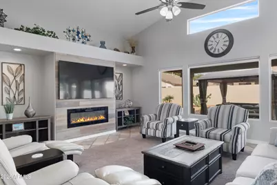 13372 W Banff Lane, Surprise, AZ 85379 - Photo 2