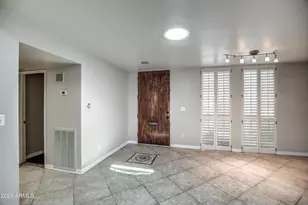 8647 E Devonshire Ave, Scottsdale, AZ 85251 - Photo 30