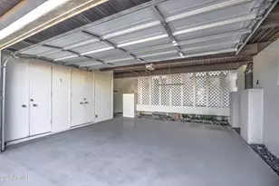 8647 E Devonshire Ave, Scottsdale, AZ 85251 - Photo 32