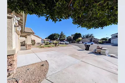 11134 W Windsor Avenue, Avondale, AZ 85392 - Photo 4