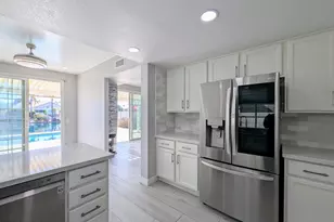 1337 W Windrift Way, Gilbert, AZ 85233 - Photo 16