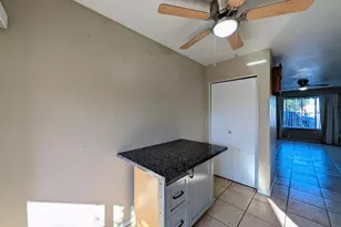 9228 N 7th Ave, Phoenix, AZ 85021 - Photo 14