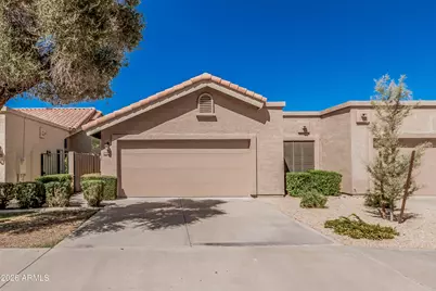 2348 W Comstock Drive, Chandler, AZ 85224 - Photo 1