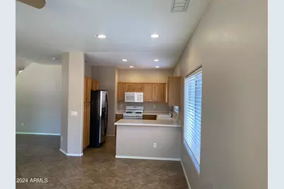 4008 E Ironhorse Road, Gilbert, AZ 85297 - Photo 12