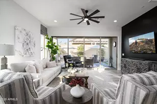 6138 E Via del Sol Dr, Phoenix, AZ 85054 - Photo 8