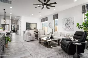 6138 E Via del Sol Dr, Phoenix, AZ 85054 - Photo 14