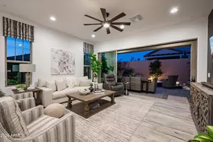 6138 E Via del Sol Dr, Phoenix, AZ 85054 - Photo 10