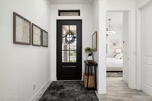 6138 E Via del Sol Dr, Phoenix, AZ 85054 - Photo 4