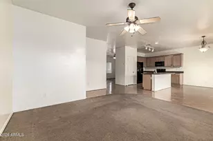 4253 E Colonial Dr, Chandler, AZ 85249 - Photo 10