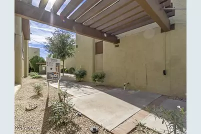 1701 W Tuckey Lane #216, Phoenix, AZ 85051 - Photo 2