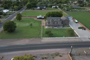 424 E Lehi Rd, Mesa, AZ 85203 - Photo 2