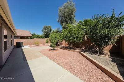 2128 E Danbury Road, Phoenix, AZ 85022 - Photo 16