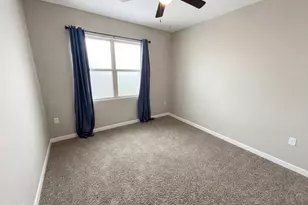 30853 W Pinchot Ct, Buckeye, AZ 85396 - Photo 10