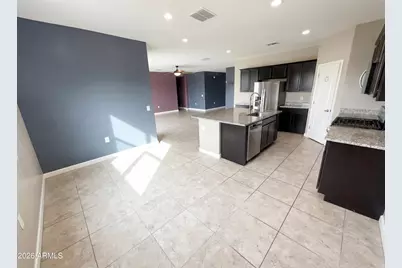 30853 W Pinchot Court, Buckeye, AZ 85396 - Photo 20