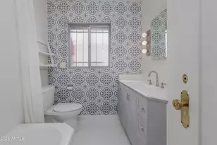 301 W Holly St, Phoenix, AZ 85003 - Photo 26