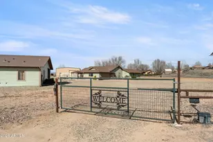 25820 N Merlot Ln, Paulden, AZ 86334 - Photo 50