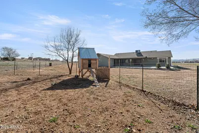 25820 N Merlot Lane, Paulden, AZ 86334 - Photo 36