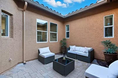 25943 N 84th Drive, Peoria, AZ 85383 - Photo 14