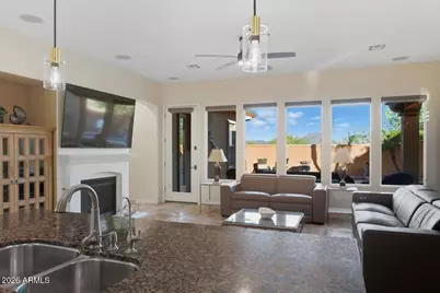 25943 N 84th Drive, Peoria, AZ 85383 - Photo 4