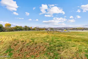 11017 E Sarahs Ct, Cornville, AZ 86325 - Photo 1