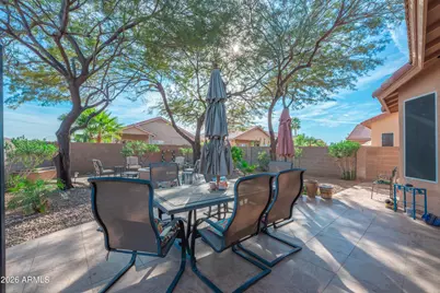 11651 W Flycatcher Court, Surprise, AZ 85378 - Photo 12