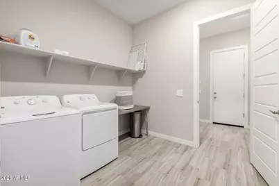 8026 W Nicolet Avenue, Glendale, AZ 85303 - Photo 32