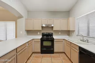 8807 W Shaw Butte Dr, Peoria, AZ 85345 - Photo 12