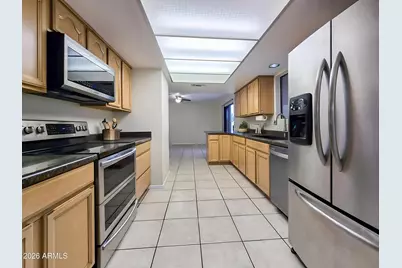 8004 W Sierra Vista Drive, Glendale, AZ 85303 - Photo 4