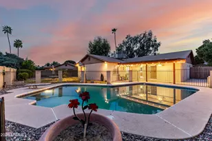 10221 N 52nd Ave, Glendale, AZ 85302 - Photo 16