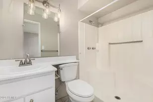 3023 N 57th Dr, Phoenix, AZ 85031 - Photo 14