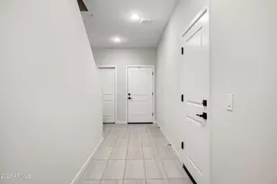 2822 W White Feather Ln, Phoenix, AZ 85085 - Photo 4