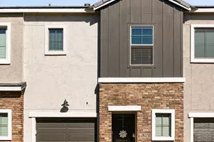 2822 W White Feather Ln, Phoenix, AZ 85085 - Photo 2