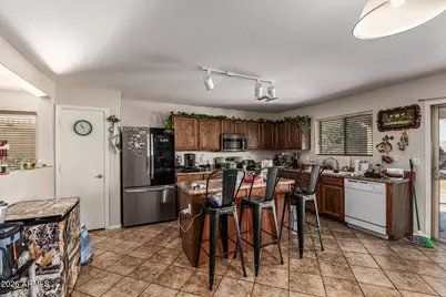 7304 S Sunset Way, Buckeye, AZ 85326 - Photo 8