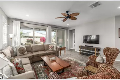 19914 W Devonshire Avenue, Litchfield Park, AZ 85340 - Photo 4