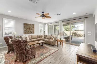 19914 W Devonshire Avenue, Litchfield Park, AZ 85340 - Photo 4