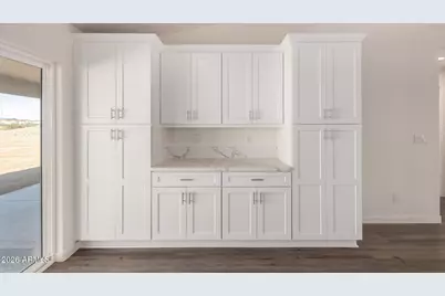 23132 W Lone Mountain Road, Wittmann, AZ 85361 - Photo 10