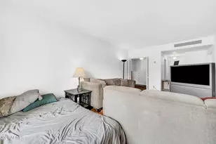 6125 E Indian School Rd, Scottsdale, AZ 85251 - Photo 8