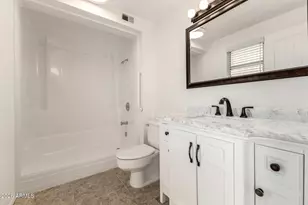 9425 W Rolling Hills Dr, Sun City, AZ 85351 - Photo 24