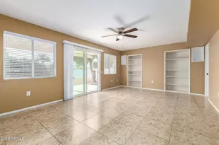 9425 W Rolling Hills Dr, Sun City, AZ 85351 - Photo 10