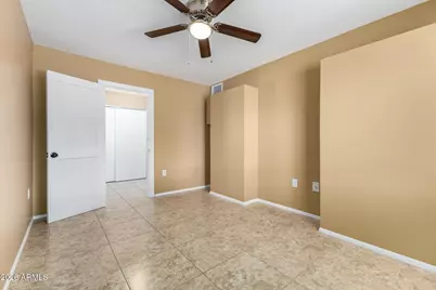 9425 W Rolling Hills Drive, Sun City, AZ 85351 - Photo 28